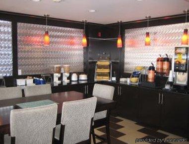 Hotel Days & By Wyndham North Conroe